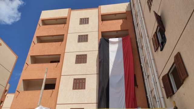 محافظ شمال سيناء يفتتح 20 عمارة سكنية في مدينة العريش