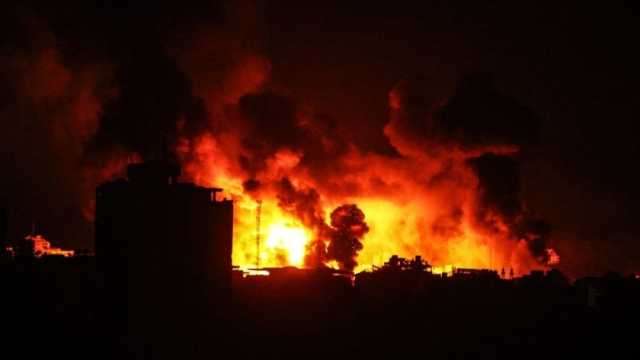 «القاهرة الإخبارية»: قصف جوي مكثف للمناطق الشرقية وسط قطاع غزة
