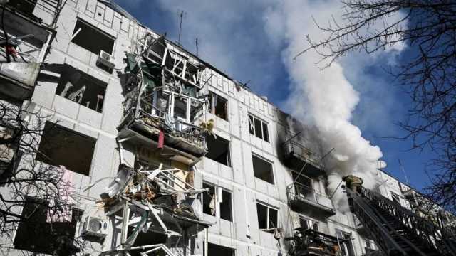 أوكرانيا تعلن مقتل 12 شخصا على الأقل جراء قصف روسي