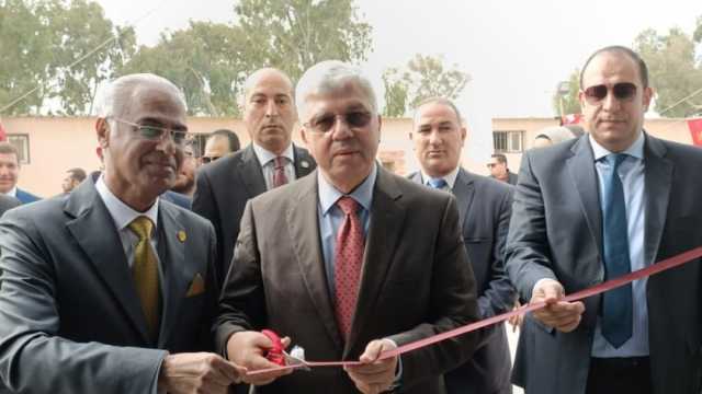 وزير التعليم العالي ورئيس جامعة بورسعيد يفتتحان مبنى التميز بكلية الهندسة