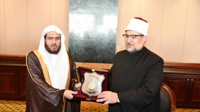 إمام الحرم النبوي: مصر خرَّجت كبار العلماء على مستوى العالم الإسلامي