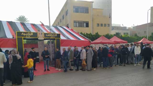توافد المواطنين على لجان الزيتون للتصويت في انتخابات الرئاسة