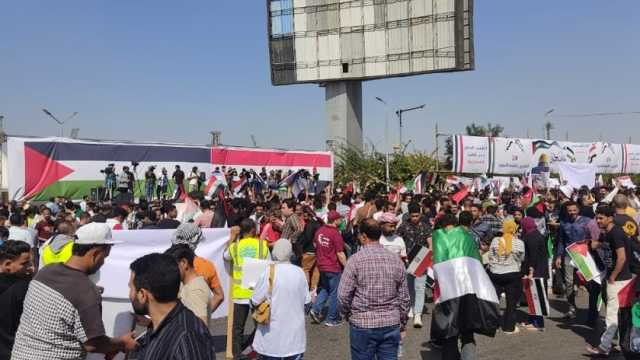 إقامة صلاة الغائب على أرواح الشهداء الفلسطينين في ساحة المنصة بمدينة نصر