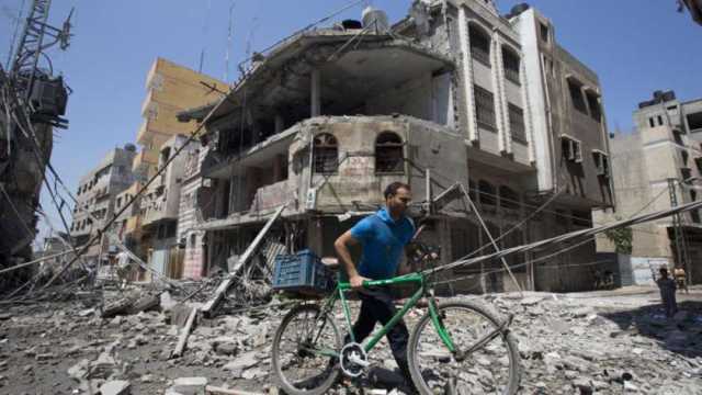 «القاهرة الإخبارية»: 13 شهيدا في قصف على مخيم النصيرات وسط غزة