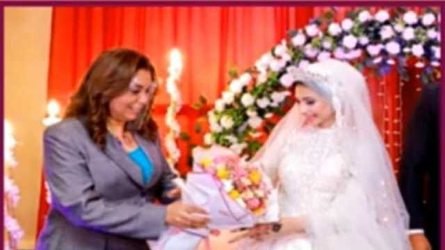 الوجه الآخر لمنال عوض وزيرة التنمية المحلية.. «حضرت حفل زفاف فتاة يتيمة»