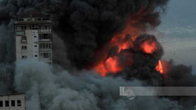 إعلام فلسطيني: سماع دوي انفجار عنيف يهز منطقة الفخاري شرق خان يونس