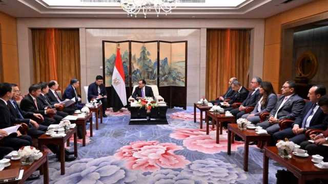 مدبولي: مصر مهتمة بمشروع إنتاج الهيدروجين الأخضر في «اقتصادية القناة»
