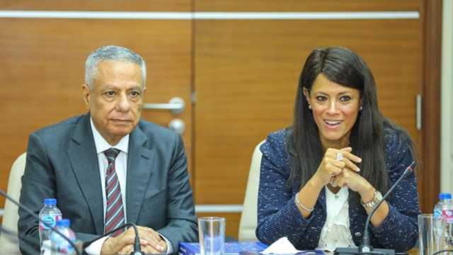 وزيرة التعاون الدولي تلتقي قيادات الجامعة العربية المفتوحة في مصر