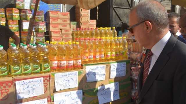 محافظ القليوبية يتفقد منافذ بيع السلع الغذائية بأسعار مخفضة في شبرا الخيمة