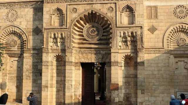 «السياحة والآثار» تفتتح مسجد الأقمر بشارع المعز لدين الله الفاطمي اليوم