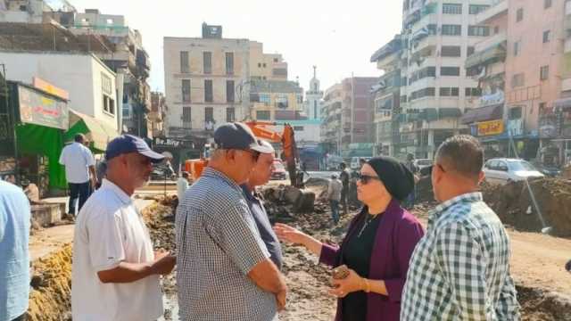 رئيس حي المناخ ببورسعيد تتفقد أعمال تطوير شارع كسرى