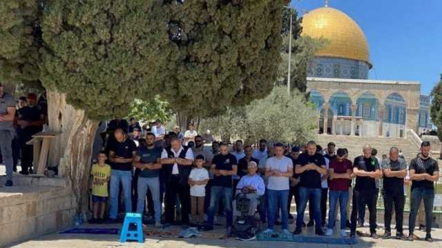 بسبب المنع... 30 ألف فلسطيني فقط يؤدون صلاة الجمعة في المسجد الأقصى