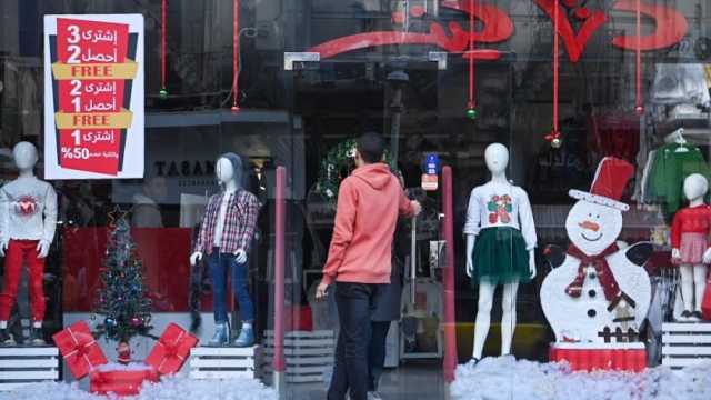 أسعار وأماكن أرخص الملابس الشتوية في الإسكندرية.. تخفيضات تصل لـ40% (صور)