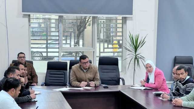 رئيس «العاصمة الإدارية» يلتقي ممثلي الشركات المنفذة للحدائق المركزية