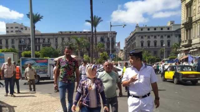 حي الجمرك بالإسكندرية: لا تهاون نهائيا مع مخالفات إشغال الطريق