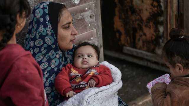 حلم الأمومة ممنوع في غزة.. الاحتلال الإسرائيلي يدمر مراكز الحقن المجهري