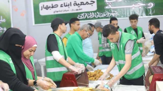 برعاية التحالف الوطني.. 20 ألفا و500 وجبة إفطار يومية للبسطاء بالفيوم (صور)