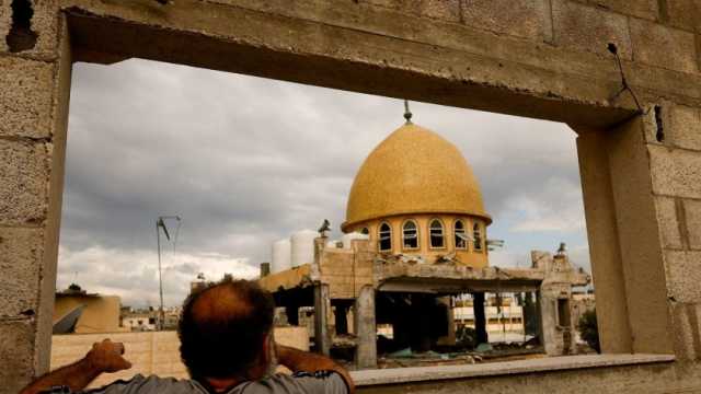 الاحتلال الإسرائيلي يستهدف 244 مسجدا وكنيسة في غزة خلال 43 يوما