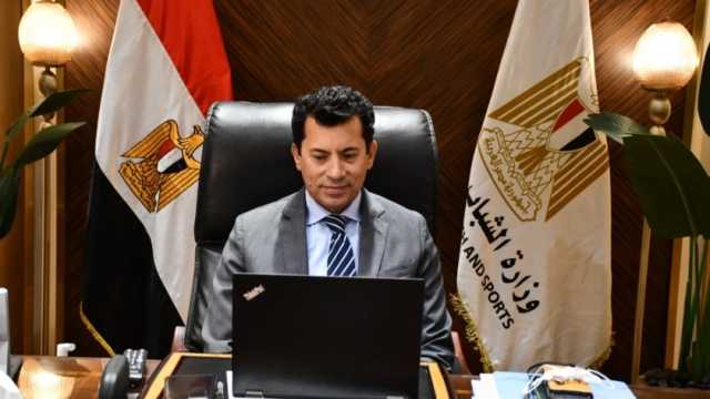 وزير الرياضة يبحث مع مسؤولي معرض «فيبو» إطلاق نسخته الثانية في مصر