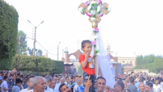 آلاف الأقباط يواصلون الاحتفال بمولد مارجرجس الروماني في الأقصر