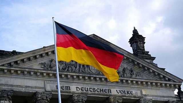 ألمانيا تحظر جماعة «هامرسكينز» وتداهم منازل أعضائها