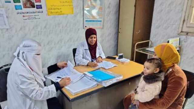 قافلة طبية مجانية توقع الكشف الطبي على 3465 مواطنا في كفر الشيخ