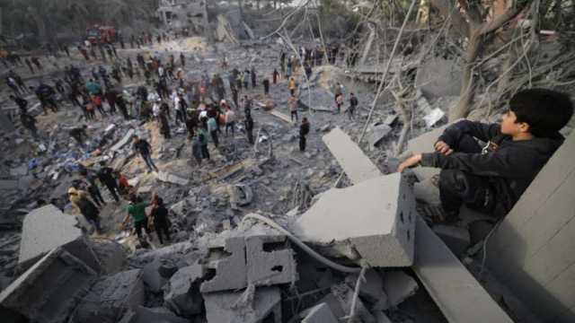 إعلام فلسطيني: انقطاع الاتصالات والإنترنت عن مناطق واسعة جنوب غزة