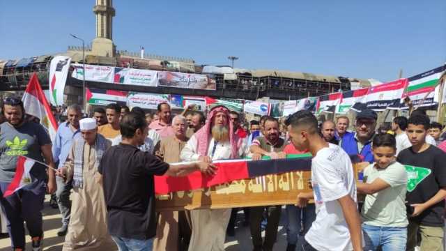 مسيرات حاشدة بـ«نعوش رمزية» تضامنا مع غزة في شبرا الخيمة