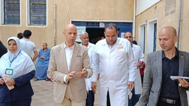 وكيل «صحة الشرقية» يتفقد الخدمات الطبية بمستشفى أبو حماد المركزي