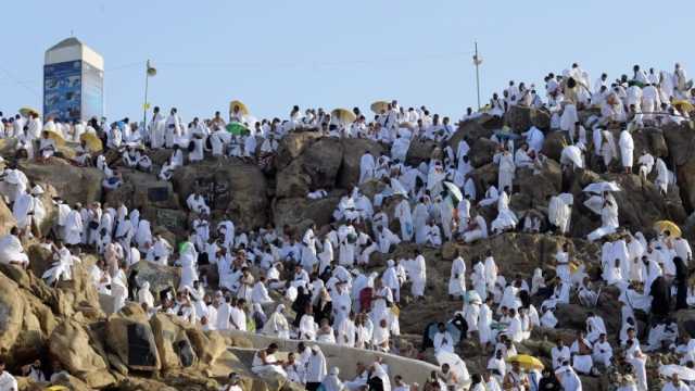 هل يجوز صيام يوم عرفة بنية قضاء رمضان؟.. دار الإفتاء تجيب