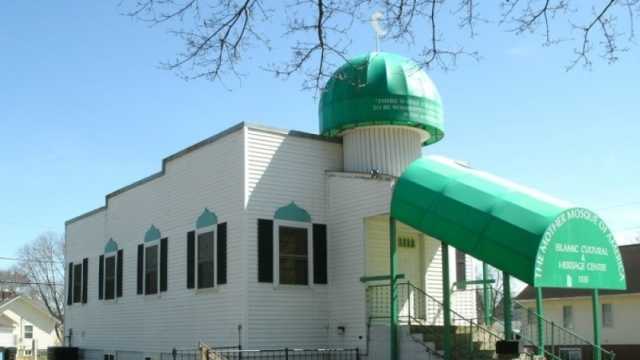 نيويورك تسمح برفع الأذان في مكبرات المساجد بعد 5 أشهر على سابقة أستوريا
