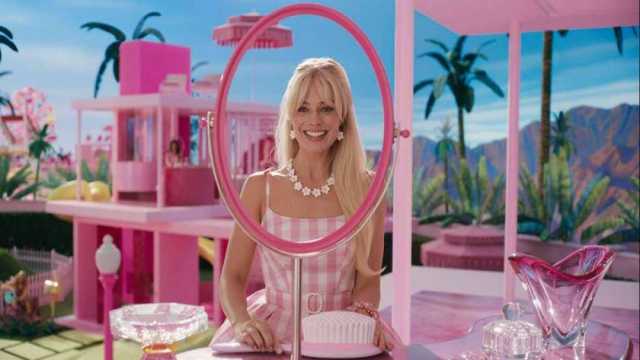 فيلم «Barbie» يحقق 10 ملايين دولار في يوم واحد بالسينمات