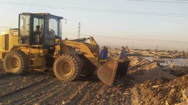 محافظ أسيوط يتابع حادث انهيار أحد أحواض مياه التبريد بشركة كهرباء غرب