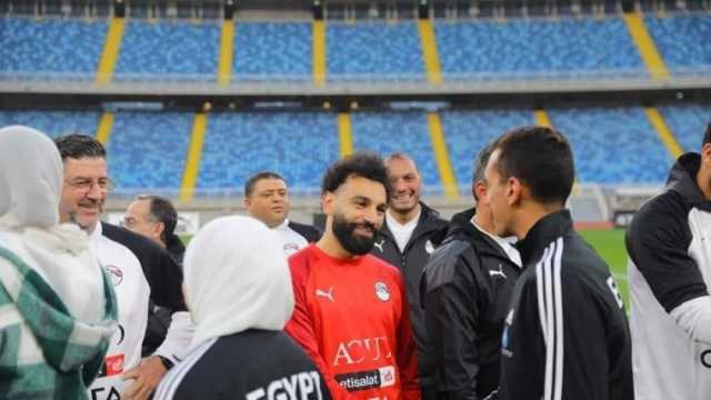 «مش مجرد صورة».. نجم منتخب مصر للخماسي يكشف كواليس طلب مفاجئ من صلاح