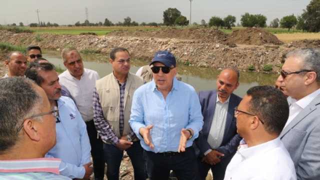 وزير الري يتفقد ترع ومشروعات المياه في محافظة الغربية