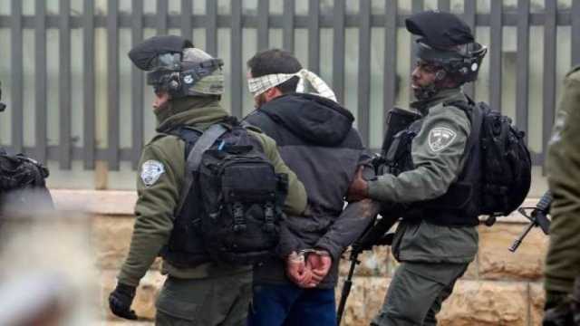 جيش الاحتلال الإسرائيلي يعتقل 40 فلسطينيا من الضفة الغربية خلال 24 ساعة
