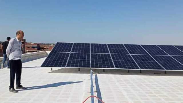 تركيب ألواح طاقة شمسية لإنتاج الكهرباء بقرية صفانية بالعدوة