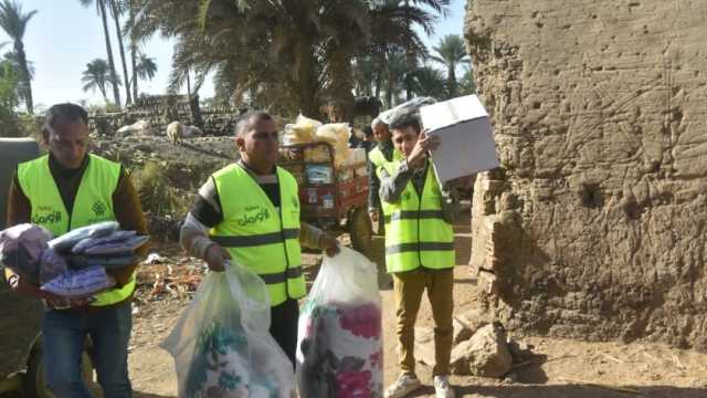 توزيع بطاطين على الأولى بالرعاية في كفر الشيخ ضمن حملة «ستر ودفا وإطعام»