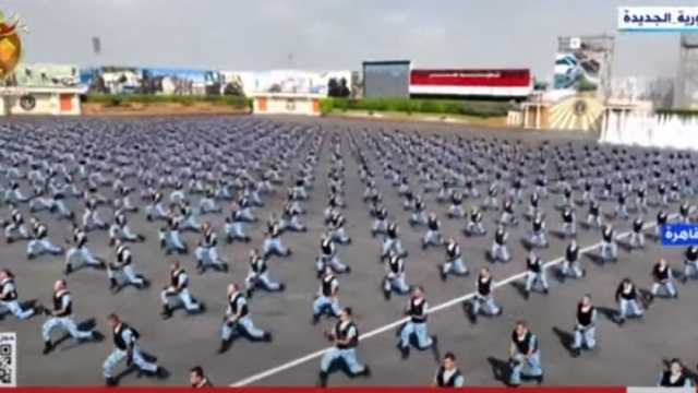 الرئيس السيسي يشهد عروض القوة البدنية بمشاركة 1400 طالب بأكاديمية الشرطة
