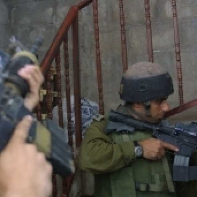 استشهاد فلسطينييْن برصاص قوات الاحتلال الإسرائيلي بمخيم في الضفة الغربية