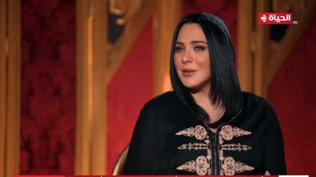 سولاف فواخرجي لبرنامج «ع المسرح»: وفاة والدتي غيرت نظرتي للحياة