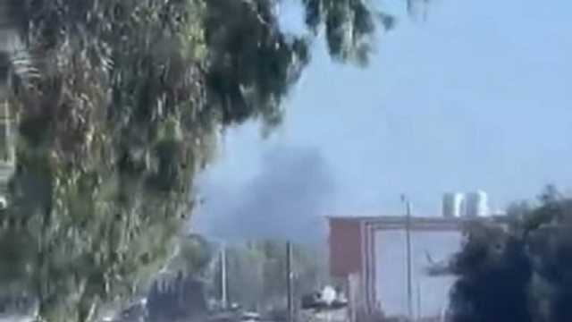 لحظة هروب قوة تابعة للاحتلال من استهداف فصائل المقاومة في غزة (فيديو)