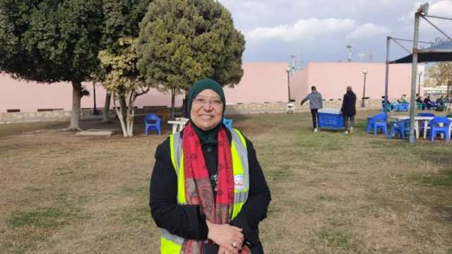 جيهان الشربيني عمرها 58 عاما وتشارك بفعالية الأيتام: نشأت في أسرة محبة للتطوع