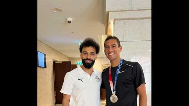 «نمبر وان».. محمد صلاح يفاجئ أحمد الجندي بعد تتويجه بذهبية أولمبياد باريس