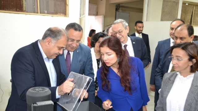 افتتاح معمل التصنيع الرقمي لإعادة استخدام البلاستيك بجامعة الإسكندرية