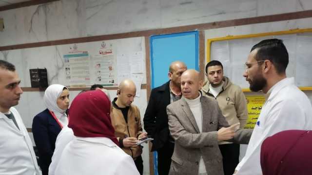 وكيل «صحة الشرقية» يتابع أعمال نقل خزان الأكسجين بمستشفى الحسينية