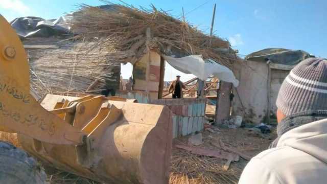 إزالة 3 حالات بناء مخالف بقرية الحجاز في الإسماعيلية