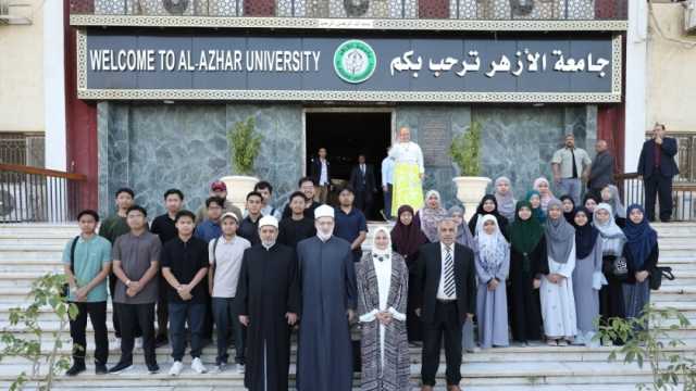 دبلوماسي مصري سابق يشيد بوطنية طلاب جامعة الأزهر ووعيهم