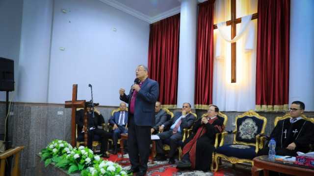 رئيس الطائفة الإنجيلية يشهد تنصيب القس هاني سمير راعيا للكنيسة بالمنصورة