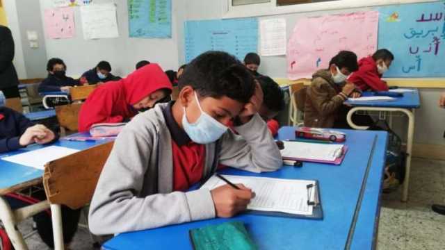 «التعليم» تنفي إلغاء امتحانات نصف العام بعد ظهور متحور كورونا الجديد في مصر